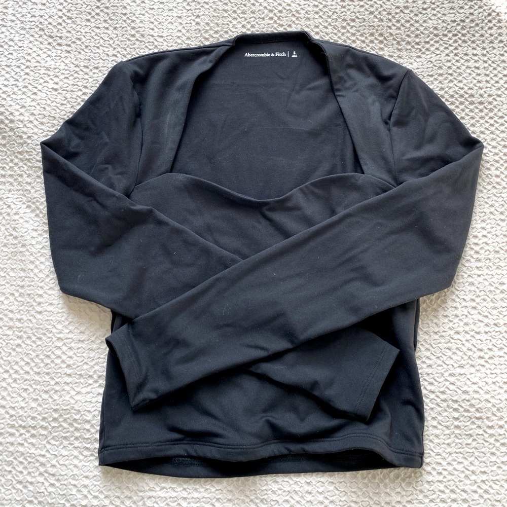 Abercrombie Double-Layered Seamless Fabric Sweetheart Top